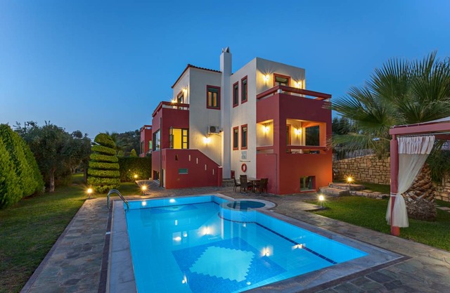Holiday house Rethymno for 1 - 8 persons with 4 bedrooms - Holiday home