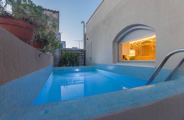 Holiday house Rethymno for 1 - 4 persons with 2 bedrooms - Twin house