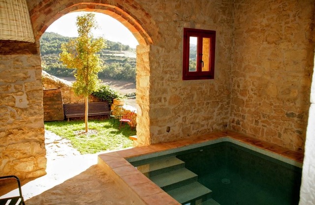 Holiday house Rocallaura for 8 - 14 persons with 7 bedrooms - Farmhouse