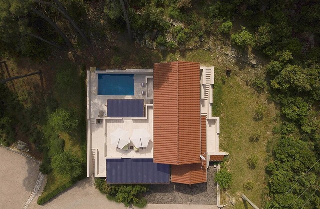 Holiday house Rogac for 2 - 10 persons with 4 bedrooms - Holiday home