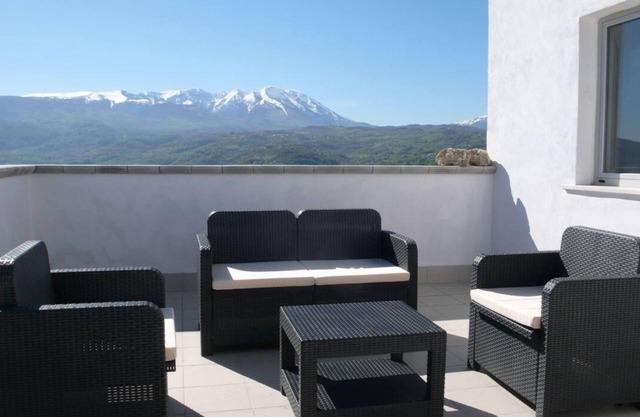 Holiday house Scafa for 4 - 10 persons with 4 bedrooms - Holiday house