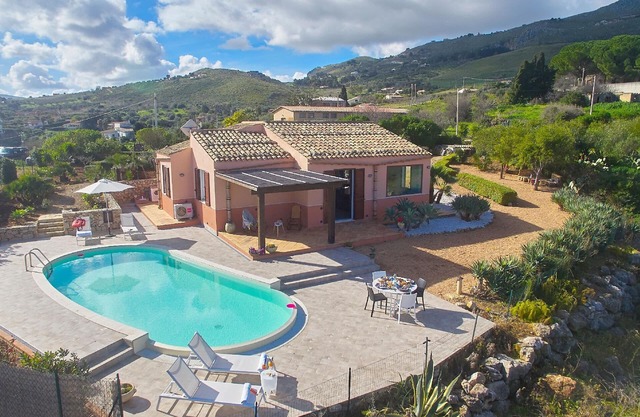 Ferienhaus Scopello Für Personen 