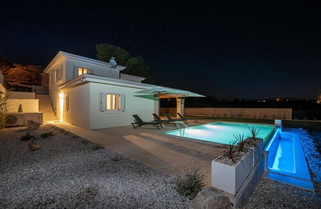 Holiday house Vinez for 1 - 6 persons with 3 bedrooms - Holiday home