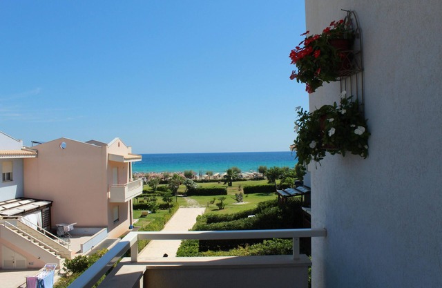 Holiday house with stunning views, ideal for families with children