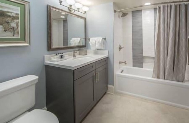 Holiday Inn Cape Canaveral Beach Resort-1BDR-suite