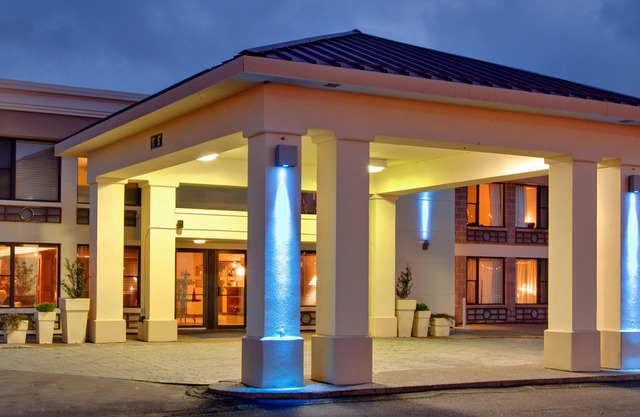 Holiday Inn Express Hotel & Suites Charlottetown, an Ihg Hotel