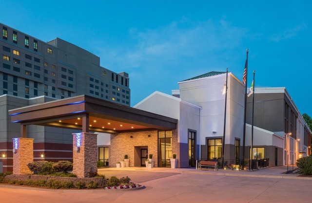 Holiday Inn Express Springfield by IHG