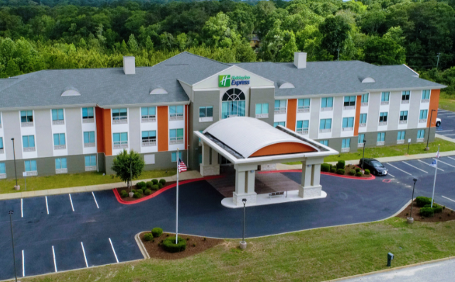 Holiday Inn Express & Suites Enterprise