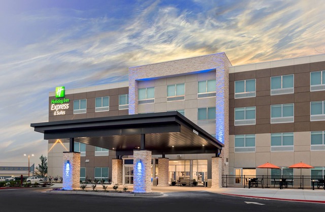 Holiday Inn Express & Suites Prosser - Yakima Valley Wine by IHG