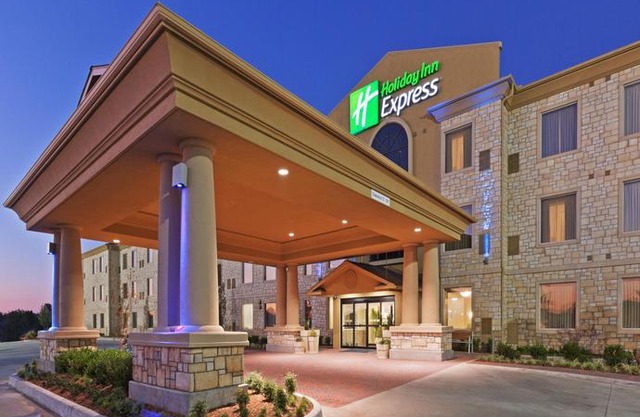 Holiday Inn Express Hotel & Suites Oklahoma City Northwest