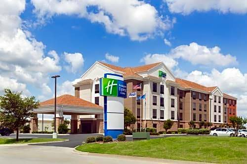 Holiday Inn Express Hotel & Suites Shawnee I-40, an IHG Hotel