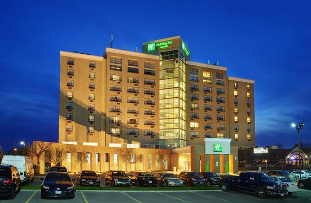 Holiday Inn Hotel & Suites London