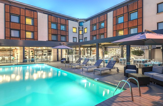 Holiday Inn Toulouse Airport by IHG