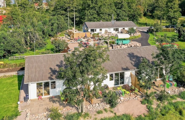 Holidays in sweden - cottage 200 meters from the sea