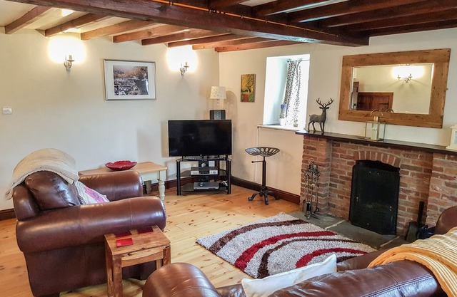 Hollyside Cottage, HUTTON-LE-HOLE