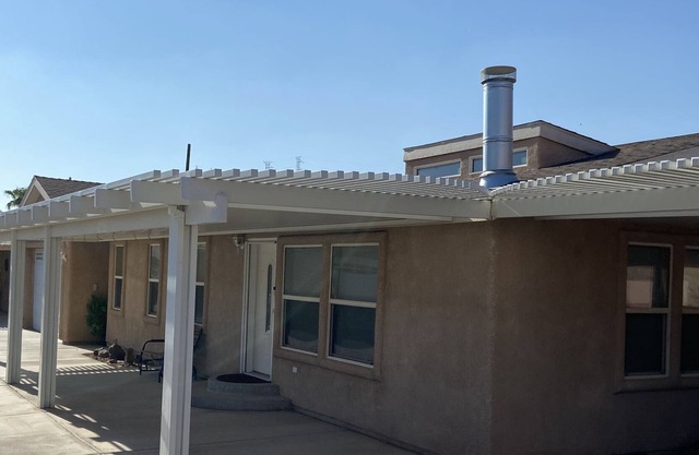 Home 3/3 in Beautiful Private Parker Community