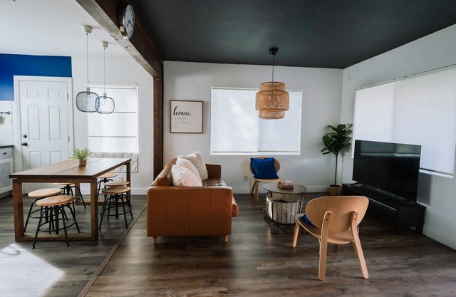 Home to Relax after Disneyland w 1 FREE parking