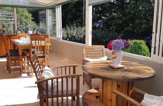Home with Garden, Large Veranda, Free WIFI near Perros-Guirec