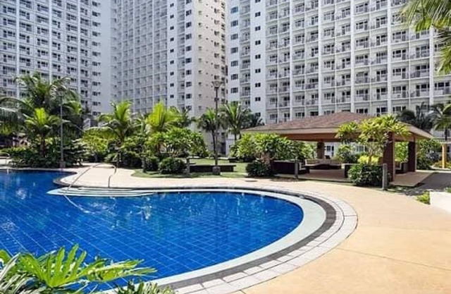 Homefort at Shore 1 Residences