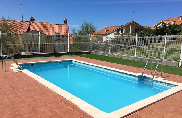 Homerez - 300 m away from the beach! Appartement for 5 ppl. with shared pool