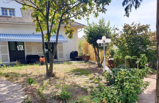 Homerez - Amazing house for 4 ppl. with terrace at Argenteuil