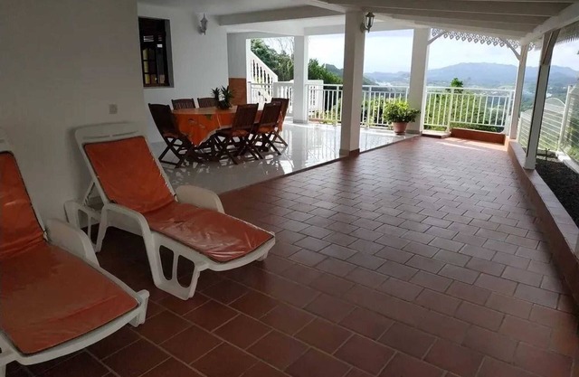 Homerez - Apartment Saint-Esprit