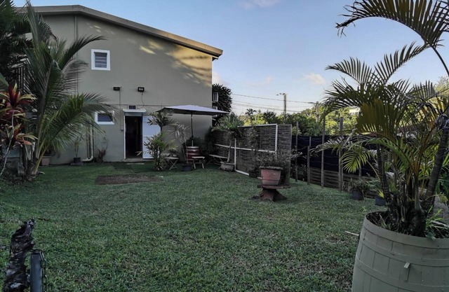 Homerez - Apt in Le Lamentin, Closed Garden