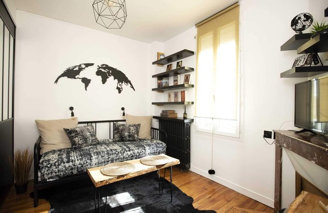 Homerez - Beautiful studio for 2 ppl. at Clermont-Ferrand