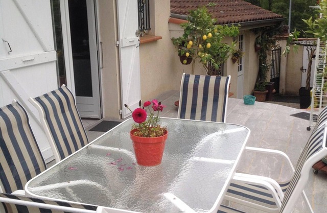 Homerez - Charming house with garden in Auch