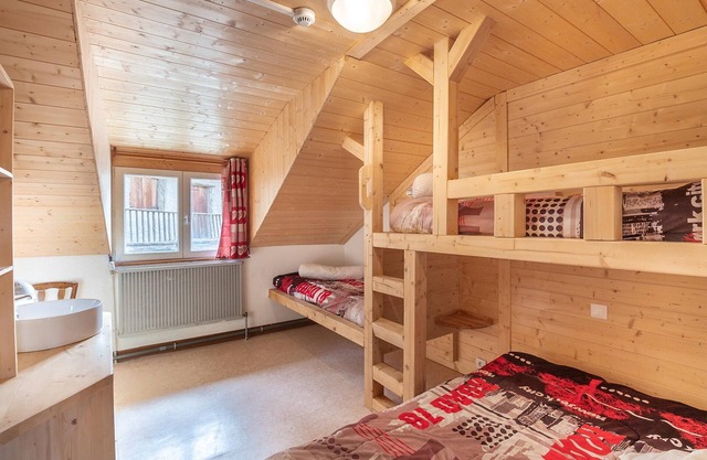 Homerez - Large mountain house in Vars with sauna and spa