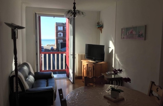 Homerez - Mers-les-Bains apt, sea view