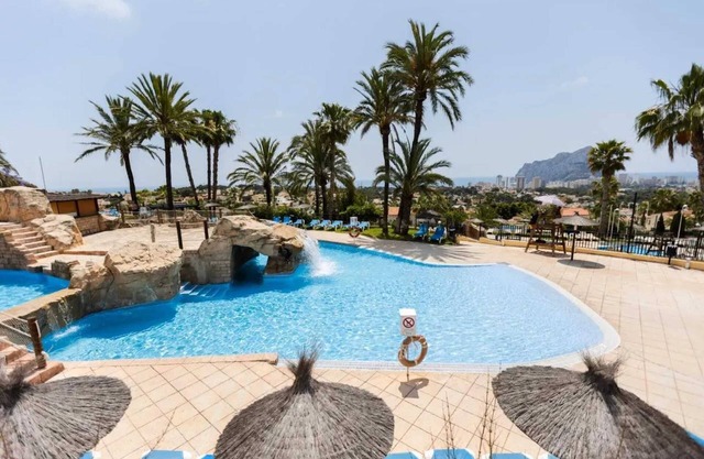 Homerez - Modern Apartment with Sea View in Calpe