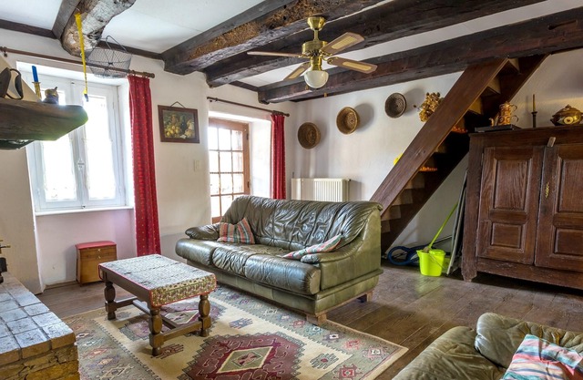 Homerez - Nice house for 6 ppl. with garden, terrace and balcony at Cabanes