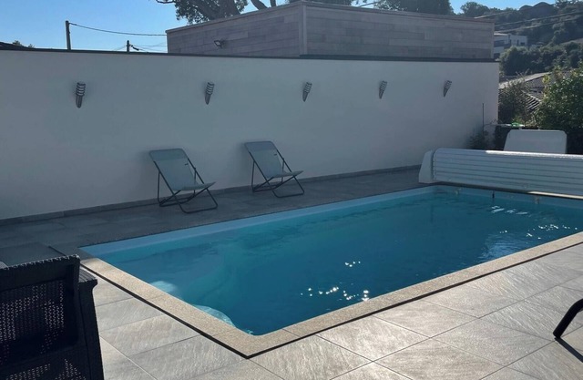 Homerez - Villa in Porto-Vecchio with Pool.