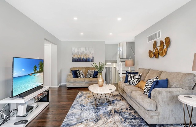 Homewood Rental - Cherrywood Ln