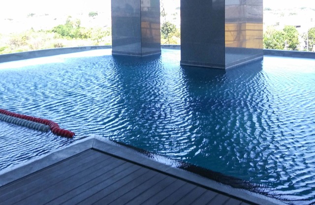 Homey 3Br With Private Lift At Grand Sungkono Lagoon Apartment