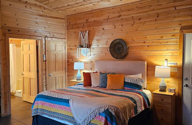 Honey Bear Haven Suite 4