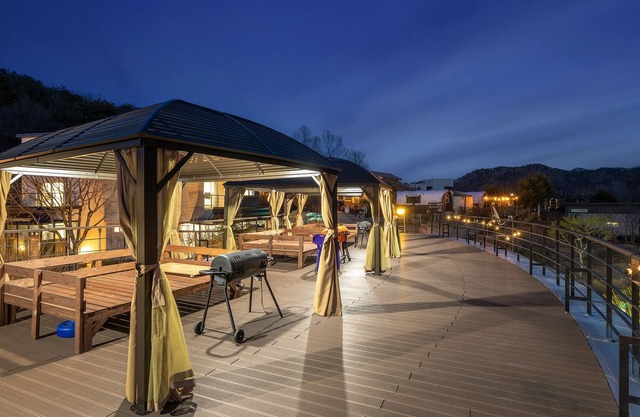 Hongcheon Noilgangmaeul Pet Pension
