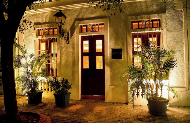 Honky Tonk Colonial