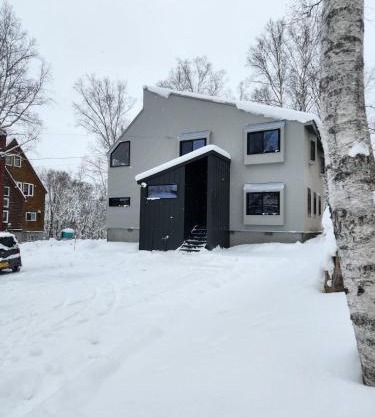 Hooting Owl private ski chalet