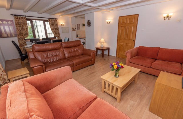 Hopes Haven - Three Bedroom House, Sleeps 6