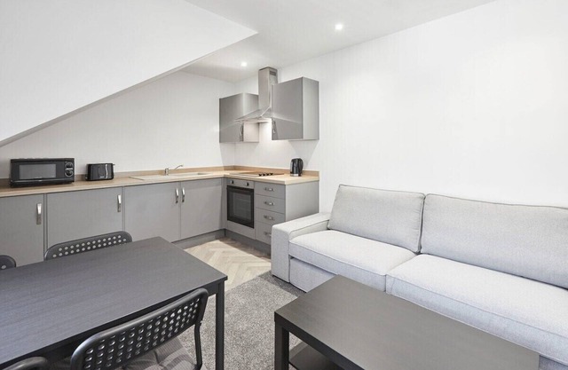 Host & Stay | Apartment 5, Loftus