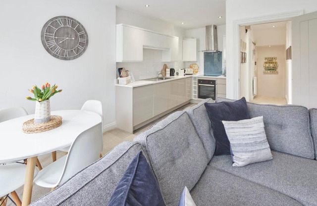Host & Stay - Number 2 at Pannett Apartments
