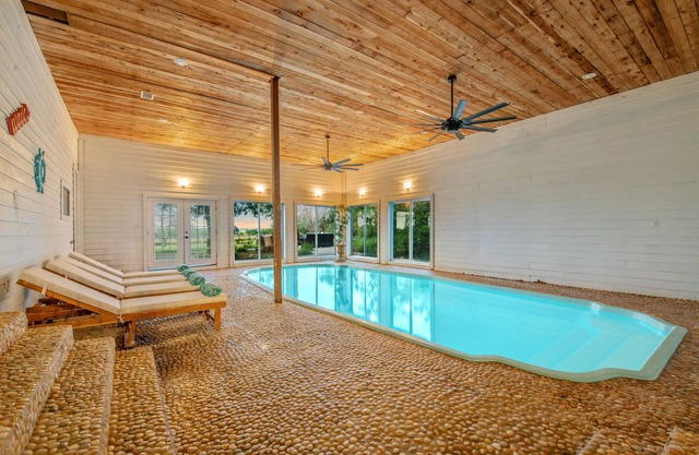 Host the Perfect Stay:15-Person House with Indoor Pool, 2 Grills & Entertainment
