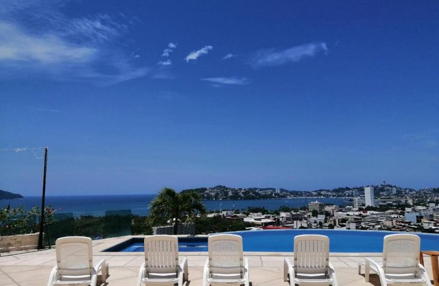 Hostal Bahía Acapulco II