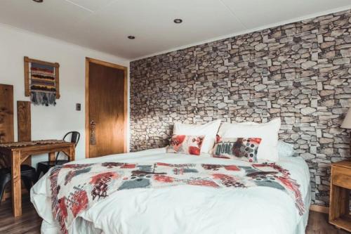 Hostal Lago Cóndor
