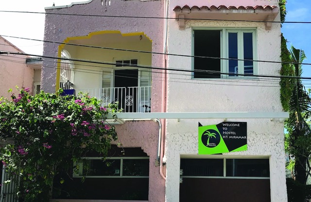 Hostel H1 Miramar