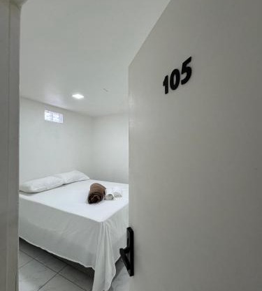 Hotel 99
