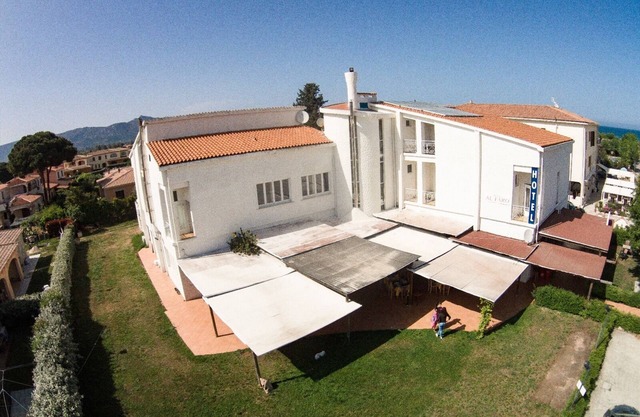HOTEL AL FARO SANTEODORO