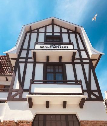 Hotel Bonne Auberge (Adults Only)
